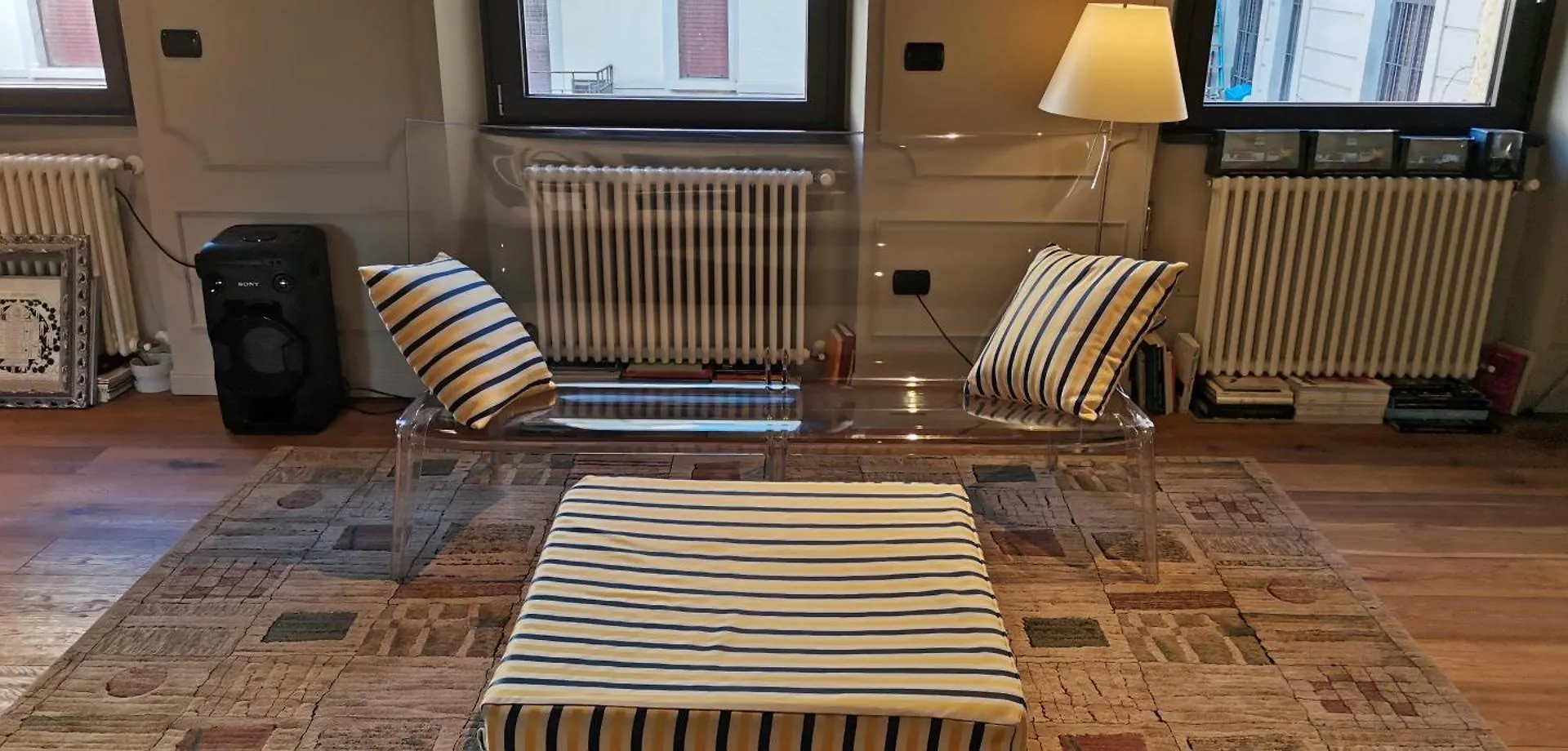 Centro-200 Mq Loft/Ufficio • Check-In 24H • Wifi Apartment Milan Italy